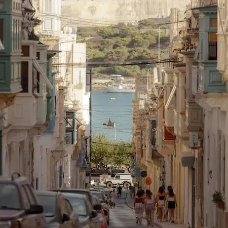 Spectacular 5br Townhouse Located In By 360 Estates Prázdninový dům