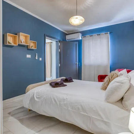 Spectacular 5br Townhouse Located In By 360 Estates * Sliema