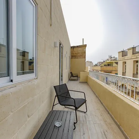 Spectacular 5br Townhouse Located In By 360 Estates * Sliema
