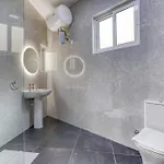 Spectacular 5br Townhouse Located In By 360 Estates
