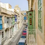 Spectacular 5br Townhouse Located In By 360 Estates Prázdninový dům Sliema