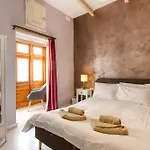 Prázdninový dům Spectacular 5br Townhouse Located In By 360 Estates Sliema