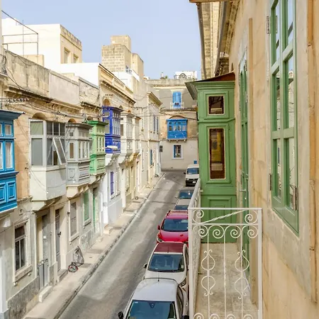 Spectacular 5br Townhouse Located In By 360 Estates Hébergement de vacances Sliema