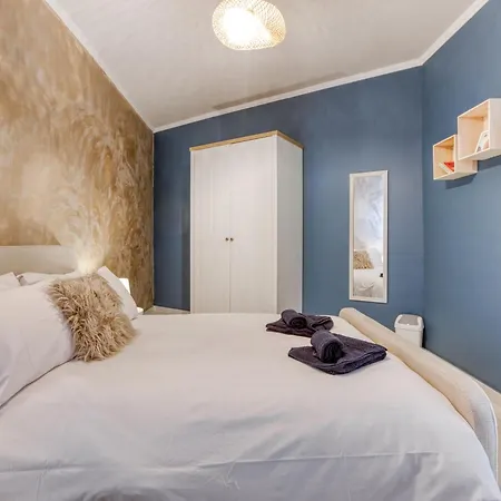 Spectacular 5br Townhouse Located In By 360 Estates * Sliema