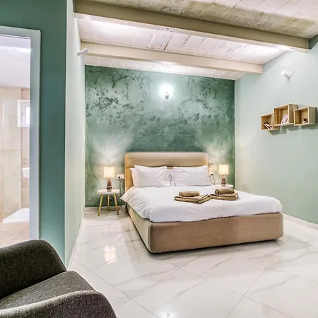 Spectacular 5br Townhouse Located In By 360 Estates 펜션 *